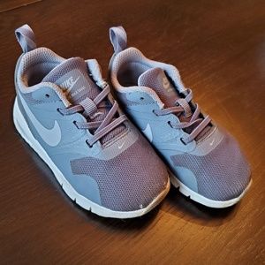 Nike air toddler size 7